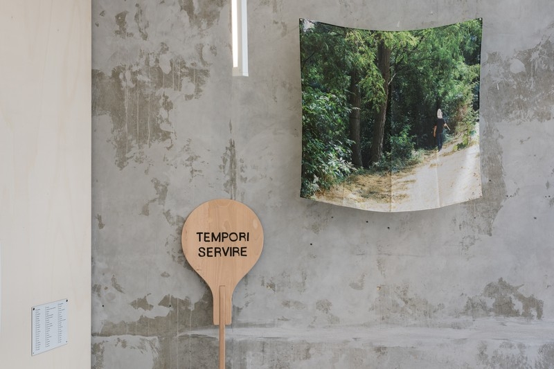 http://www.emileouroumov.fr/files/gimgs/th-48__EMO3285_web.jpg